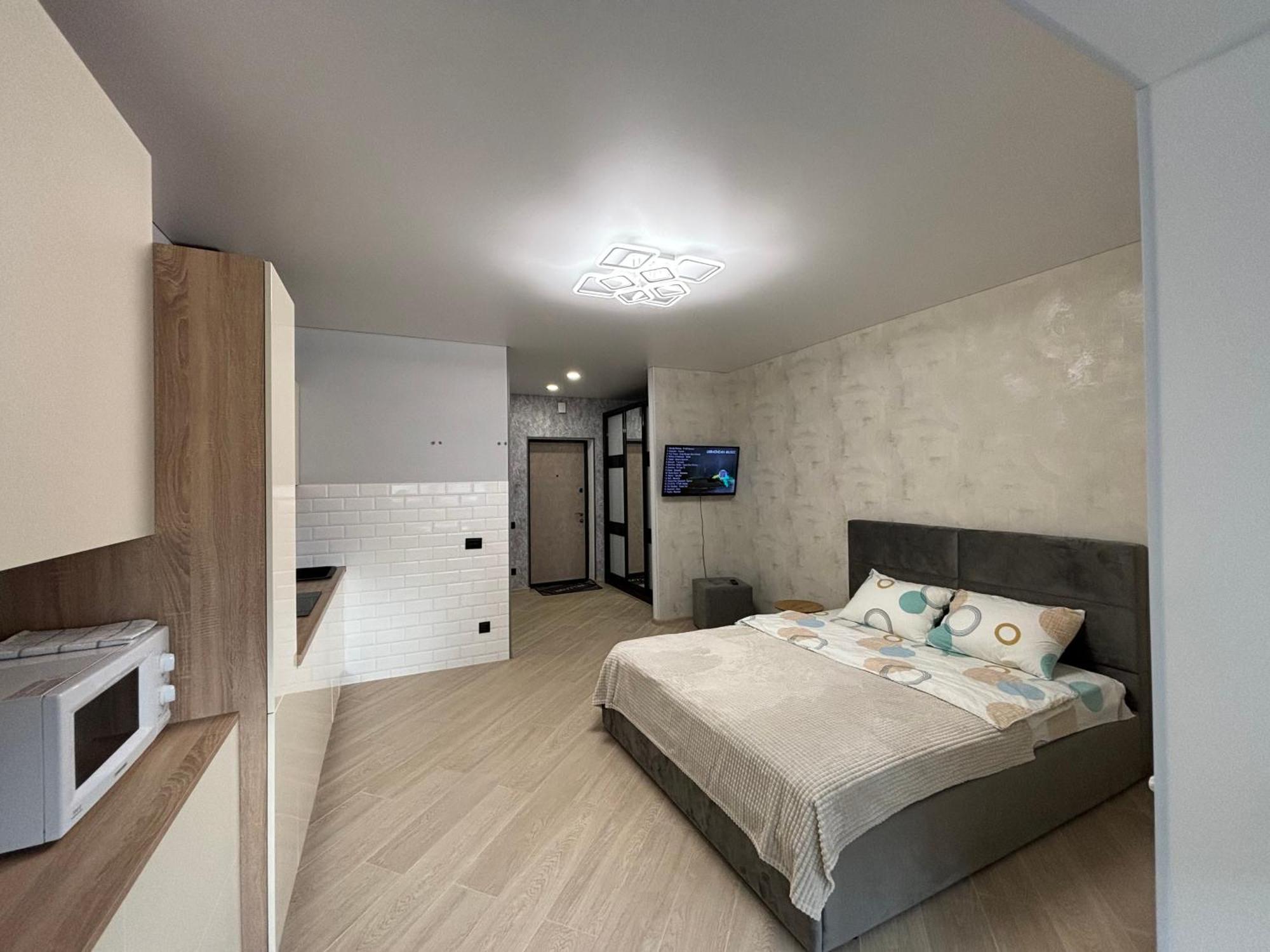 Dream Town Apartaments Біля Залізничного Вокзалу Lutsʼk Esterno foto