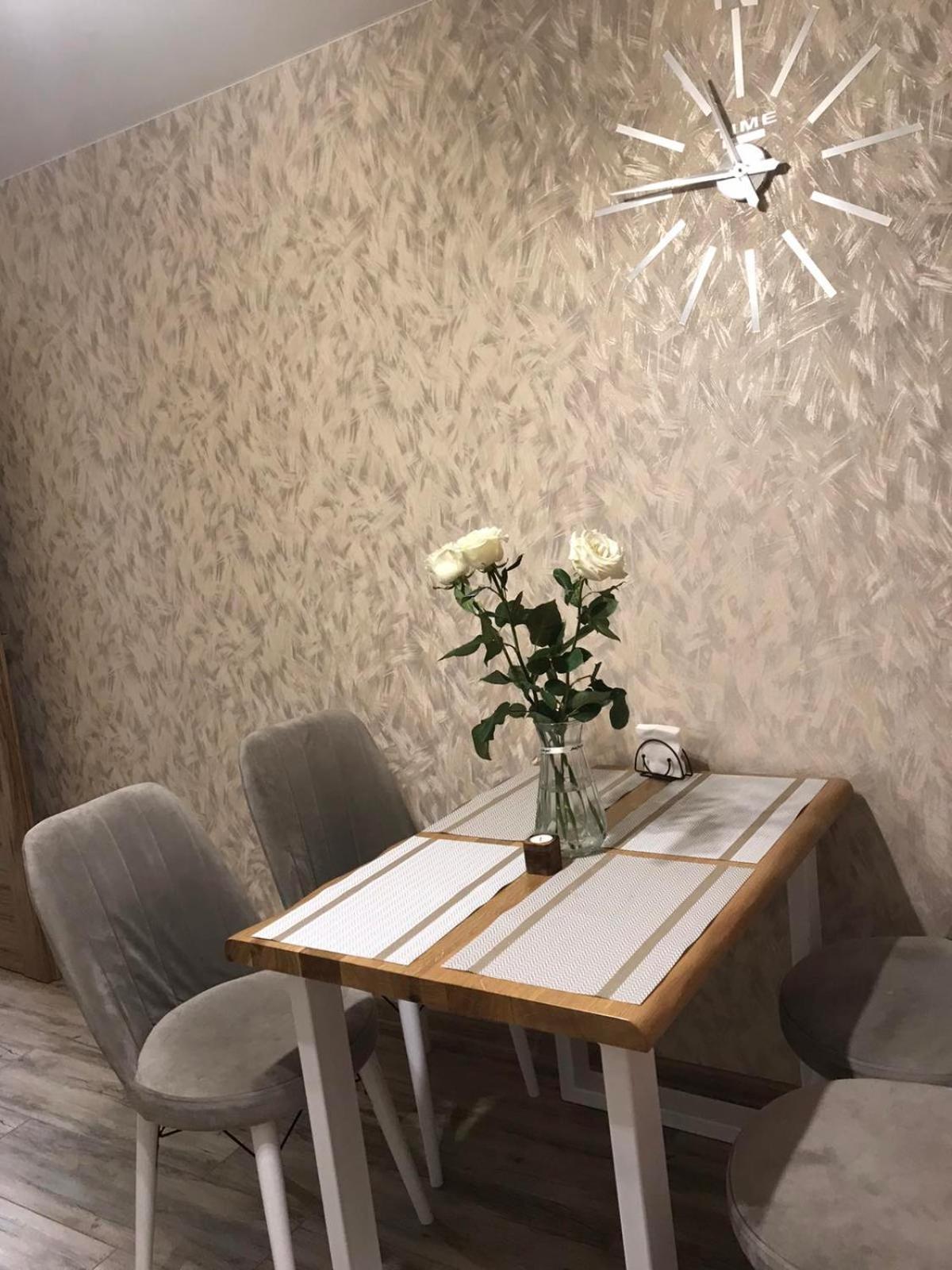 Dream Town Apartaments Біля Залізничного Вокзалу Lutsʼk Camera foto